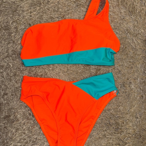 Orange and Teal Bikini Set! - Picture 3 of 3